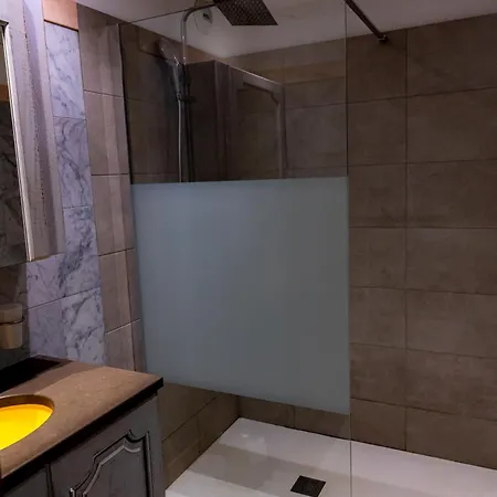 Romana Apartmanhotel 4*