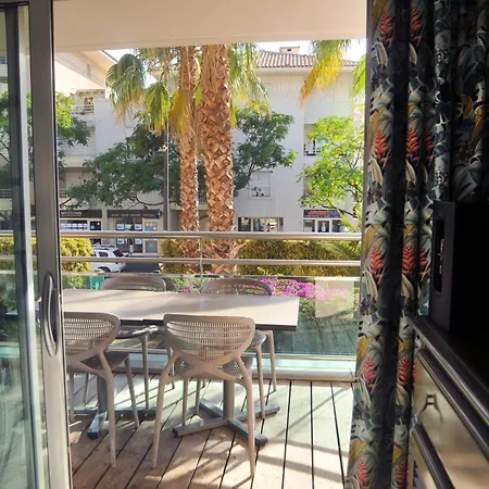 Apartmanhotel Romana