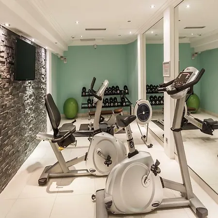 Romana Apartmanhotel Fréjus