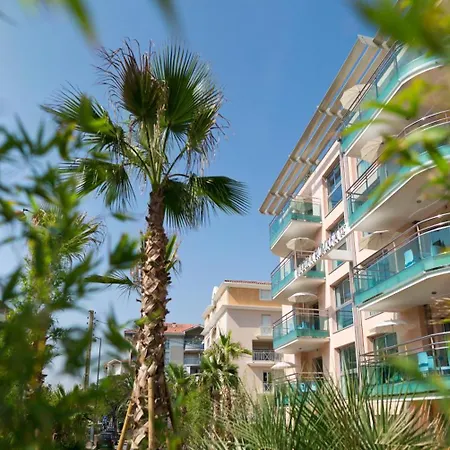 Aparthotel Villa Romana Frejus 3*